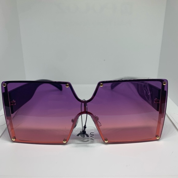 🦄 Host Pick 🦄 Square Frame Mix Tone Sunglasses - Picture 5 of 8